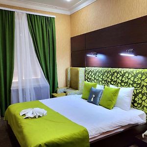 MaximPasha Hotel 